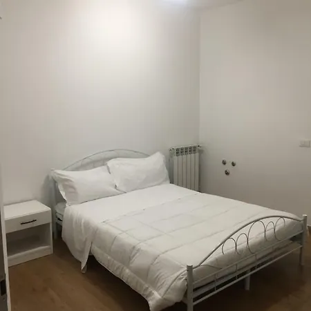 Apartman Nel Parco 1 *